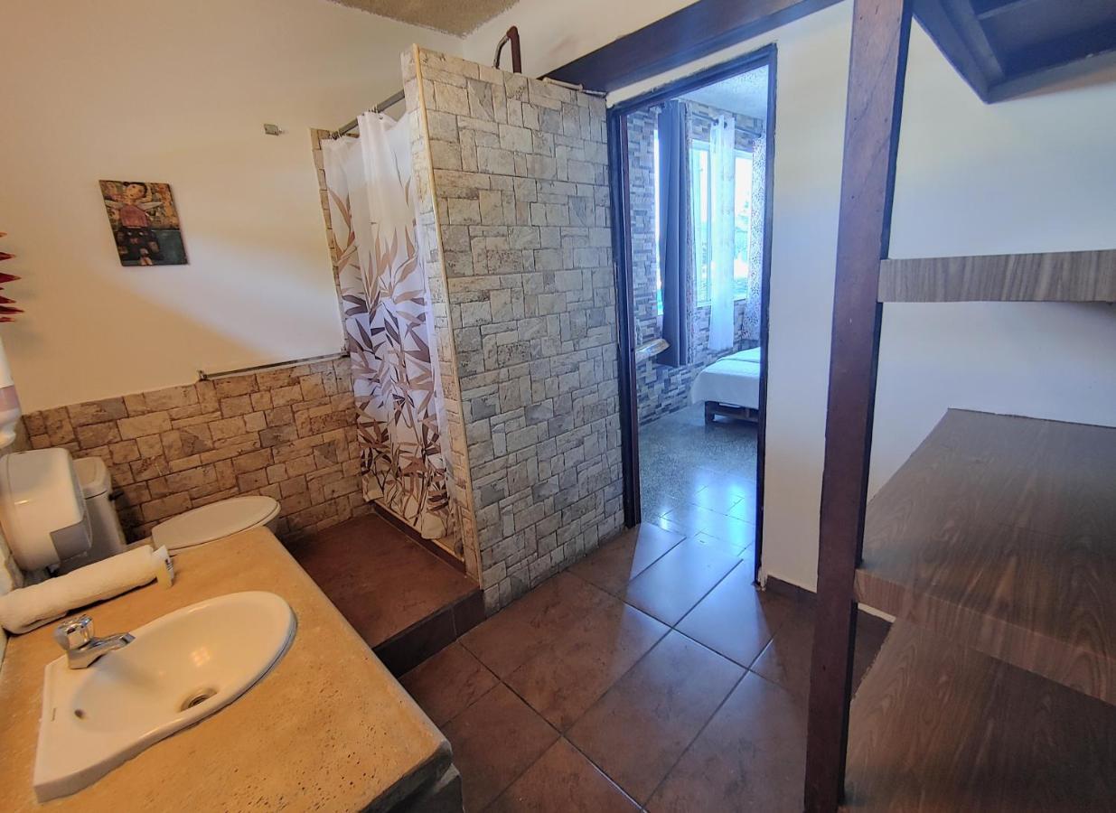La Zona Hostel San Salvador Eksteriør billede