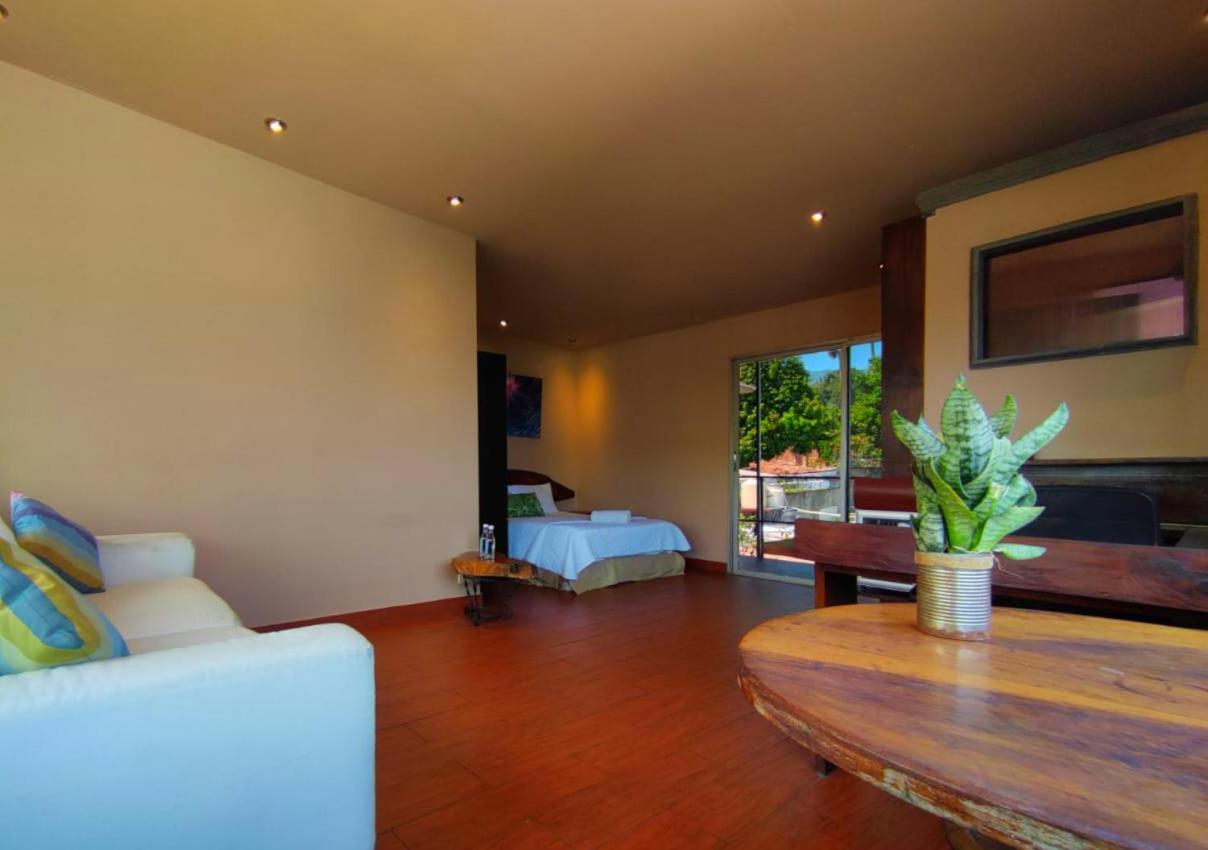 La Zona Hostel San Salvador Eksteriør billede