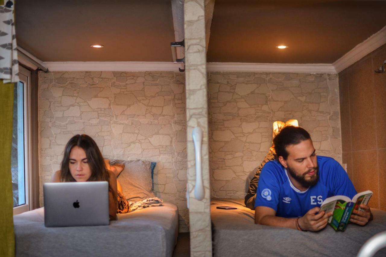 La Zona Hostel San Salvador Eksteriør billede